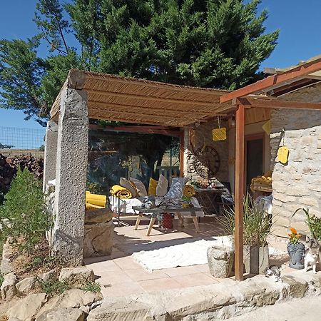 Un Jardin Sur La Colline Claveyson Exterior foto