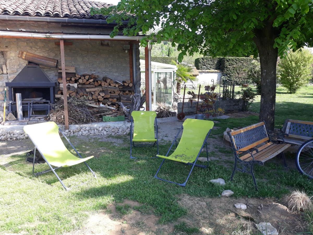 Un Jardin Sur La Colline Claveyson Exterior foto