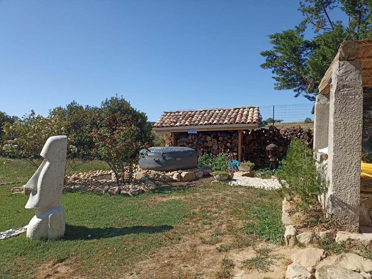 Un Jardin Sur La Colline Claveyson Exterior foto