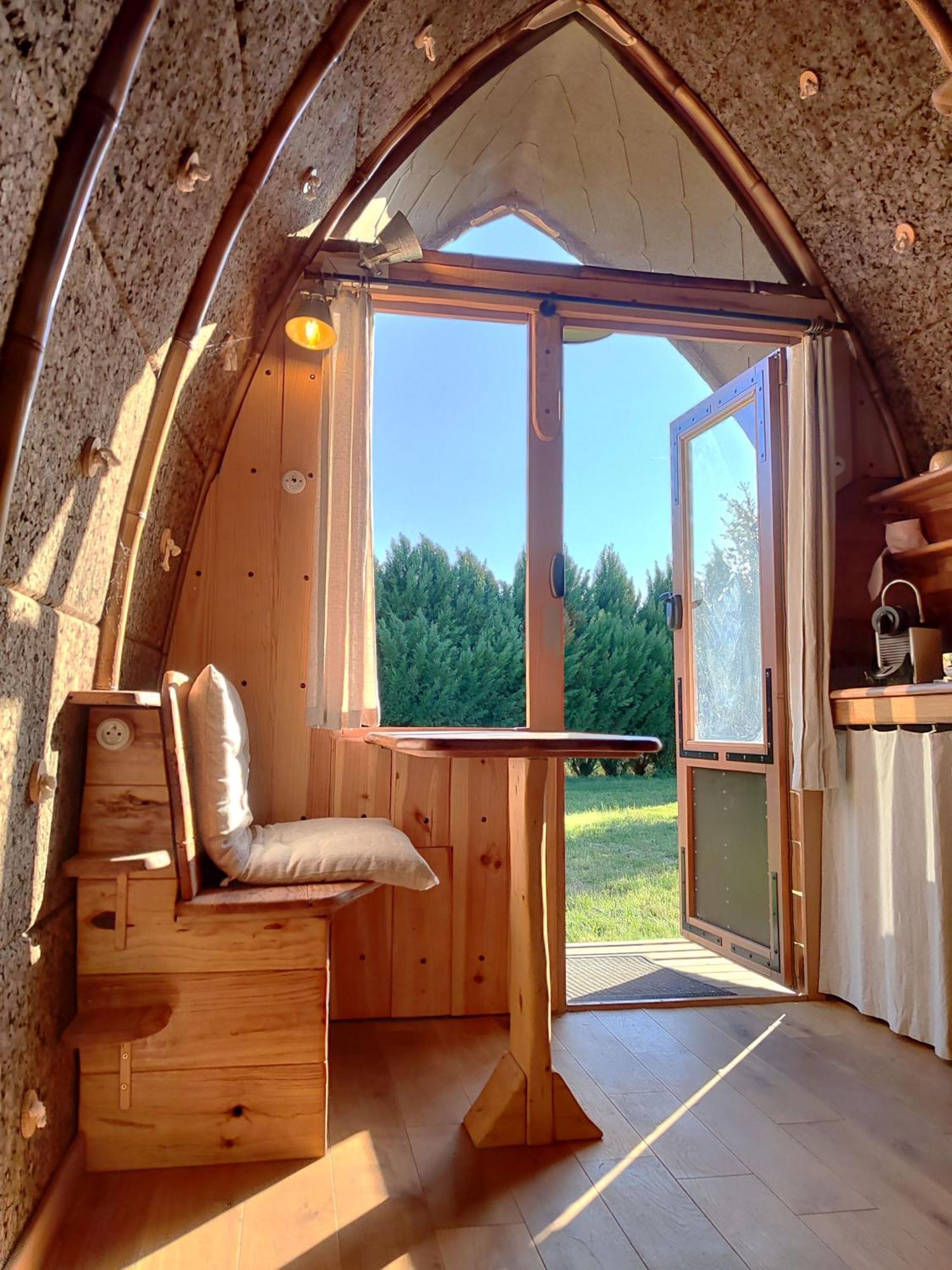 Un Jardin Sur La Colline Claveyson Exterior foto